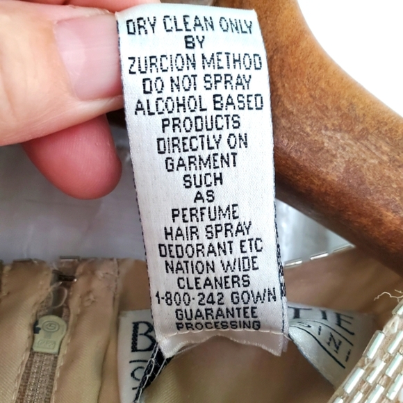 Black Tie Oleg Cassini Elegant Beige Sequin Blouse - Picture 9 of 11